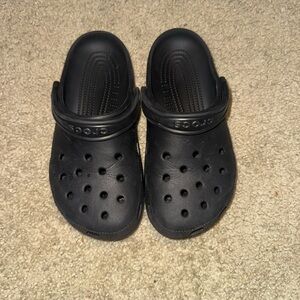 Black Crocs